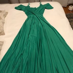 Maxi off the shoulder dress